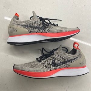 Nike flyknit sneakers